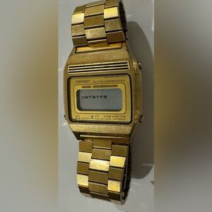 Vintage 1981 Seiko Gold Digital Watch/ A639-5009